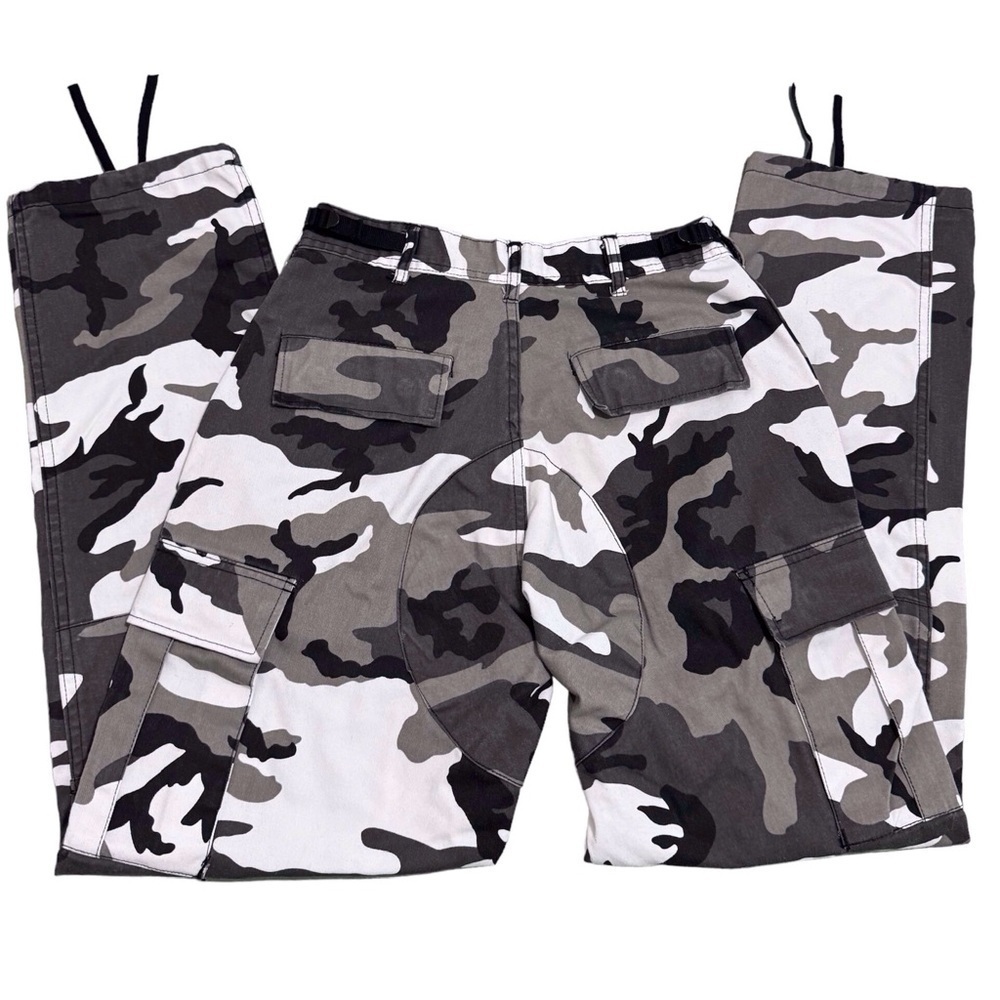 RothCo B. D. U Camo Cargo Pants High Rise Size Small Regular - Picture 3 of 12